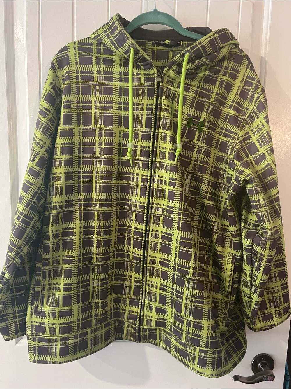 Under Armour Mens Hoodie Green and grey Patterned  - XL See measurements